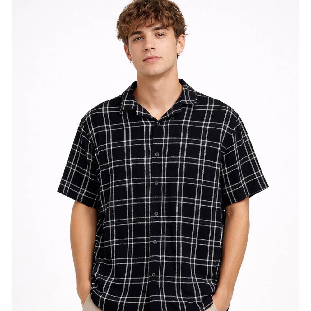 Tilly’s RSQ Textured Woven Shirt Large Black White Plaid